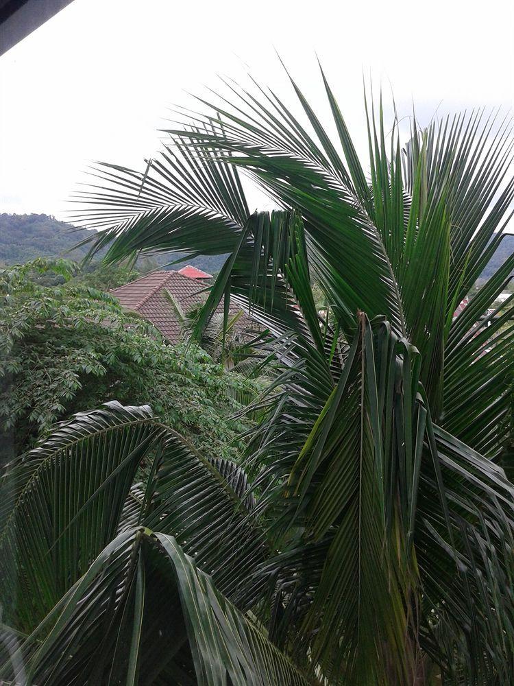 But Different Phuket Boutique Hotel Nai Harn ภายนอก รูปภาพ