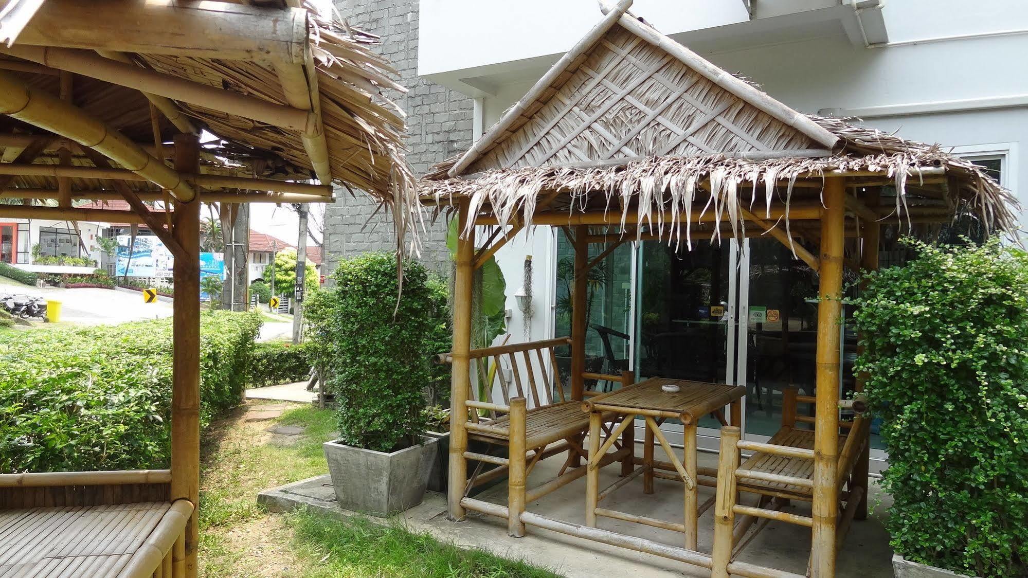But Different Phuket Boutique Hotel Nai Harn ภายนอก รูปภาพ