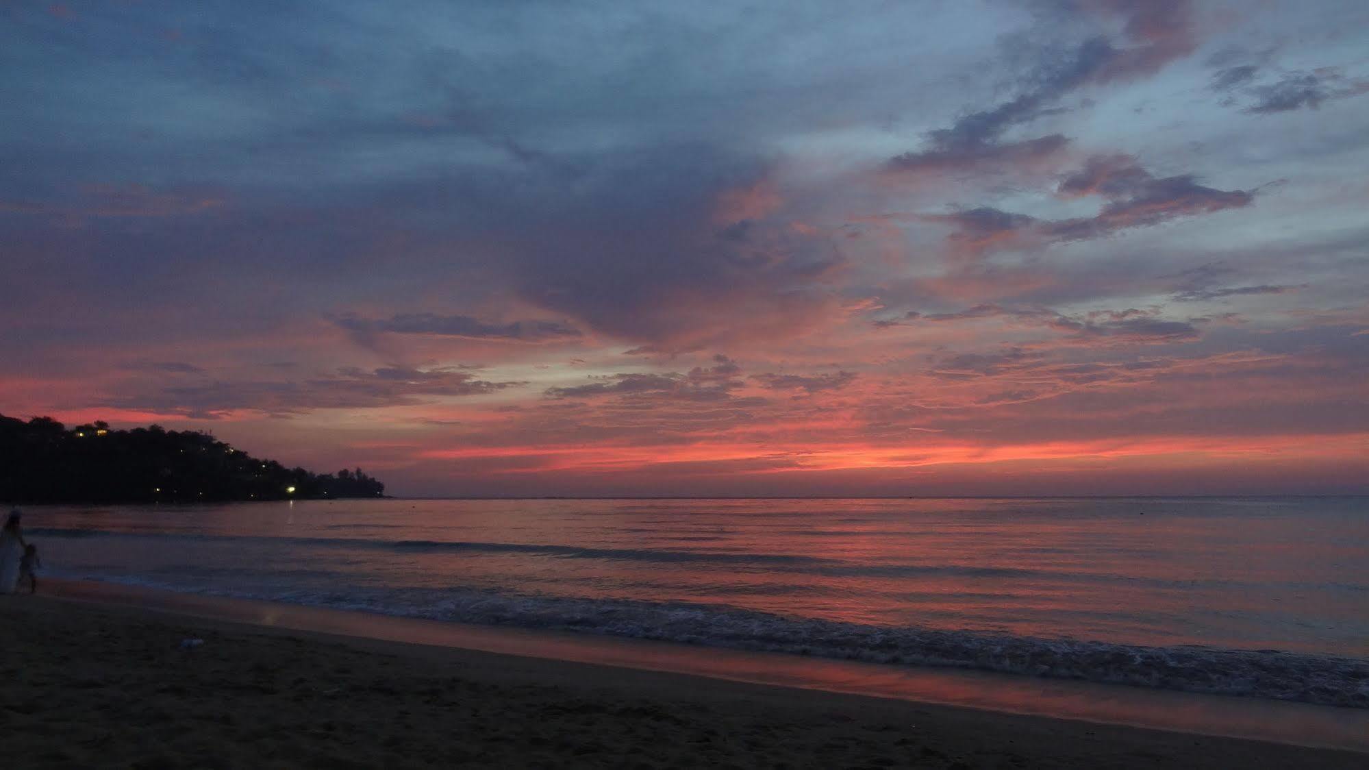 But Different Phuket Boutique Hotel Nai Harn ภายนอก รูปภาพ