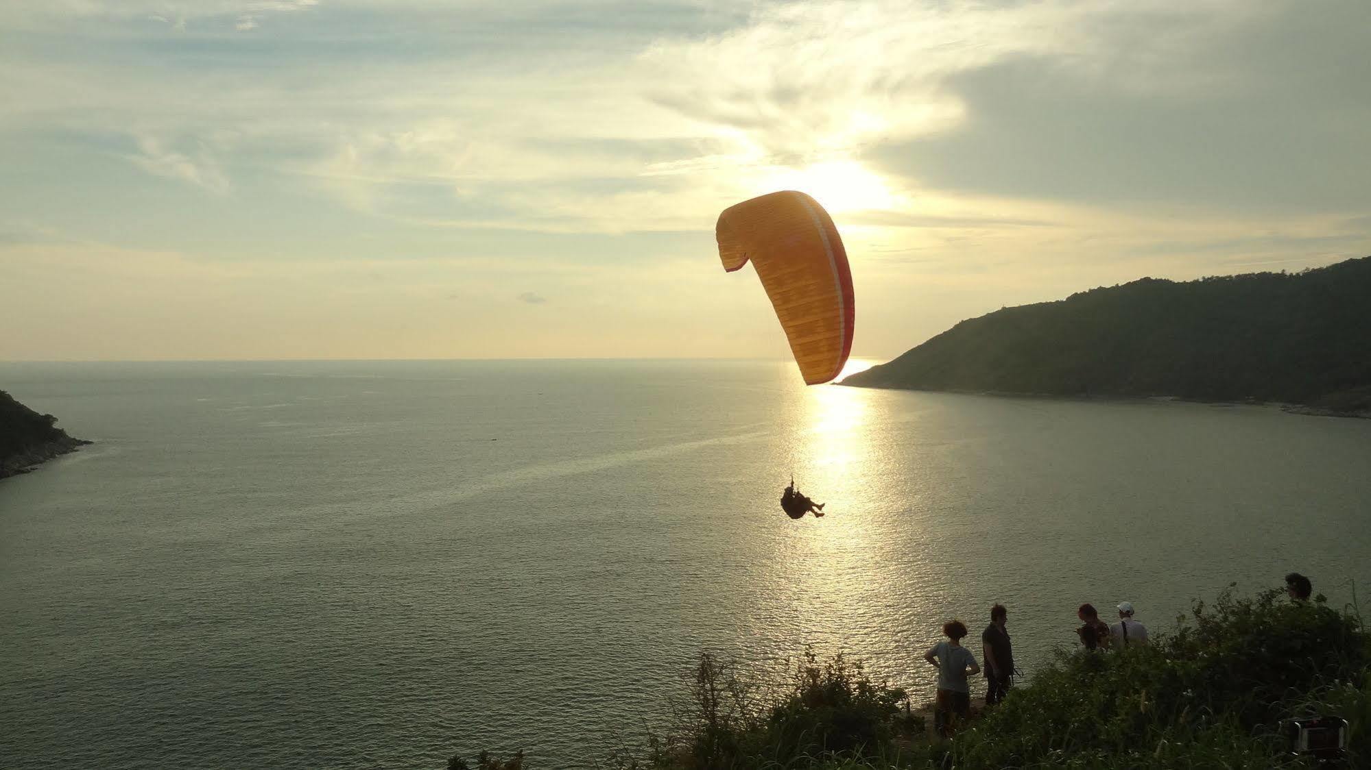 But Different Phuket Boutique Hotel Nai Harn ภายนอก รูปภาพ